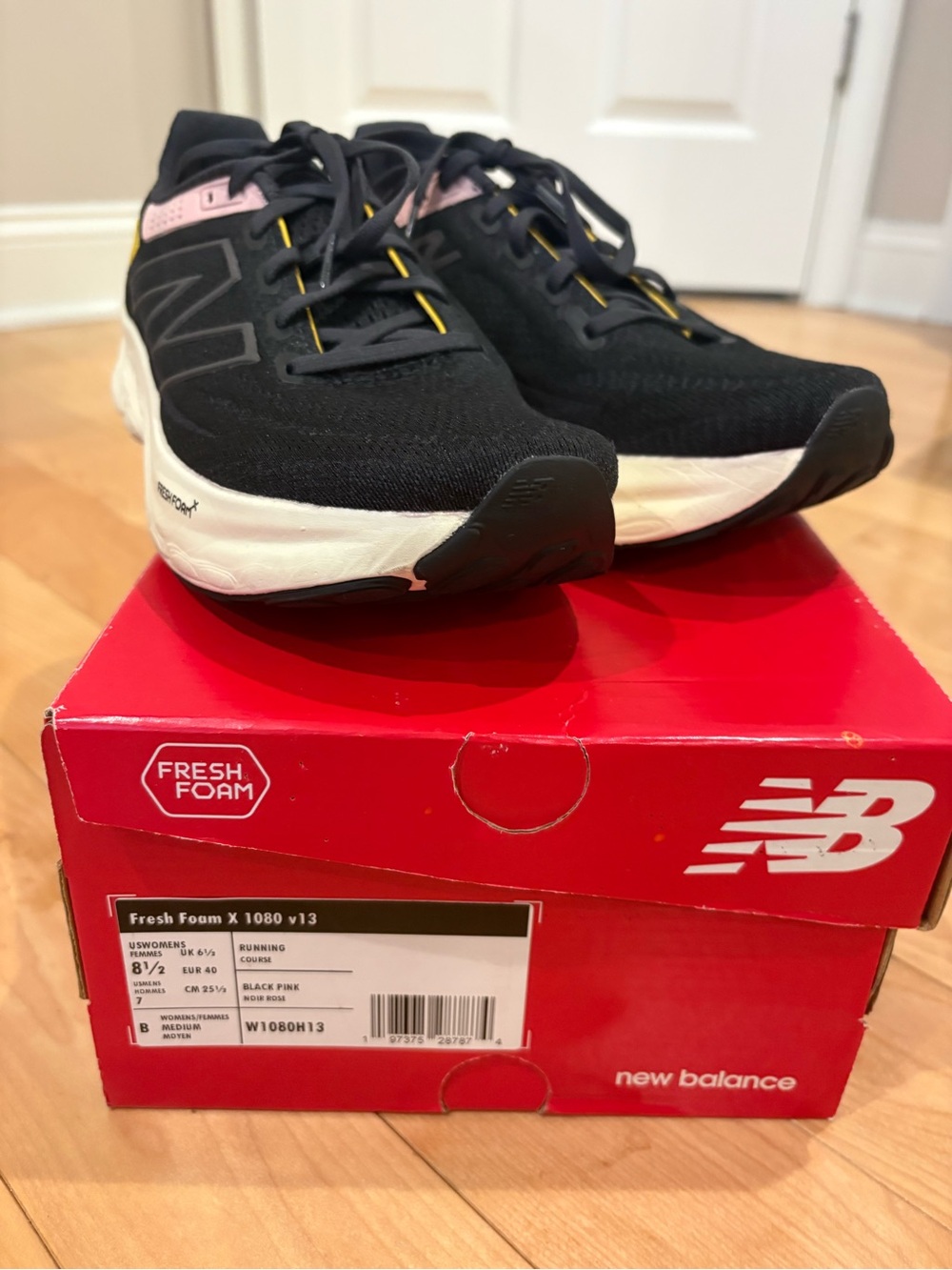 New Balance 1080 v13 Black and Pink Fresh Foam Trainers
